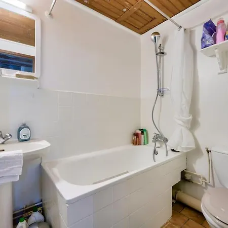 Apartment Cosy Studio A Prox Du Musee D'histoire Naturelle